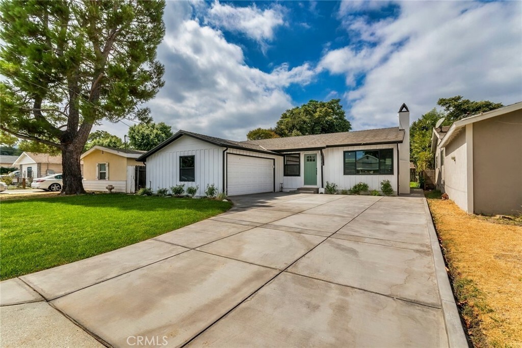 Property Photo:  25253 Wheeler Road  CA 91321 