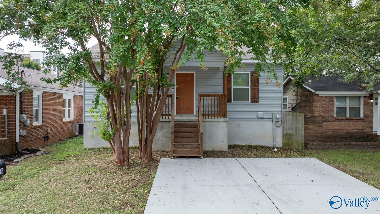 Property Photo:  218 Ward Avenue NE  AL 35801 