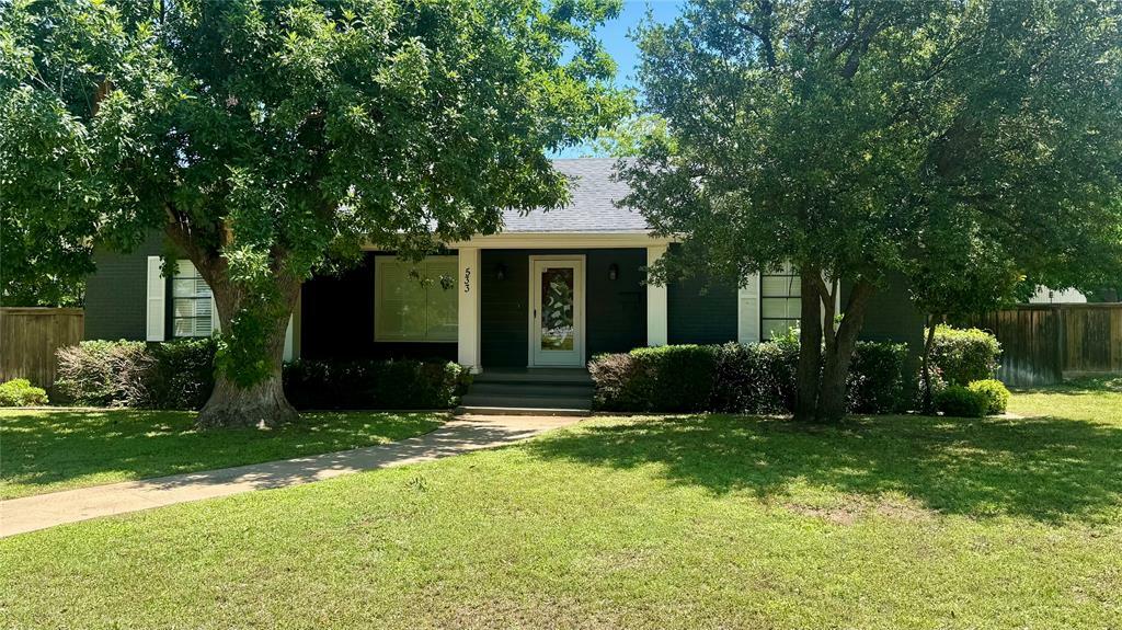 Property Photo: 533 Sayles Boulevard TX 79605