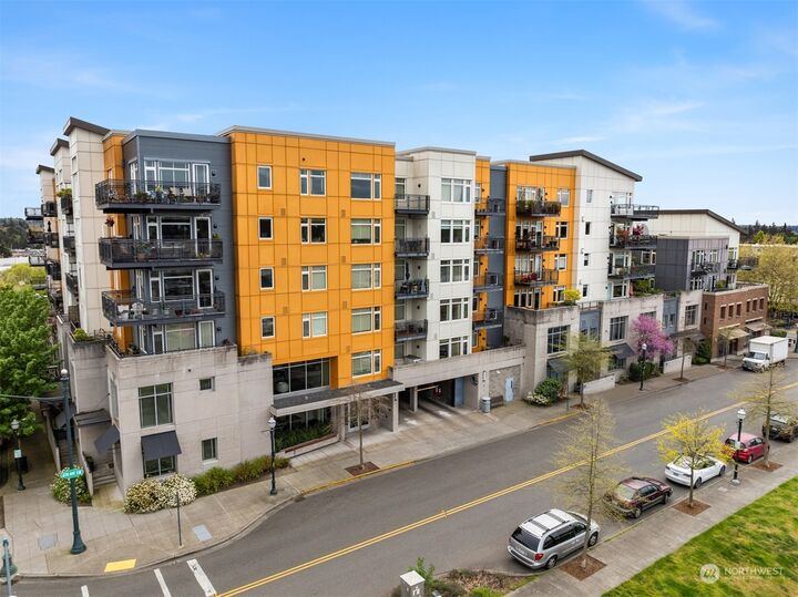 Property Photo: 15100 6th Avenue SW 426 WA 98166