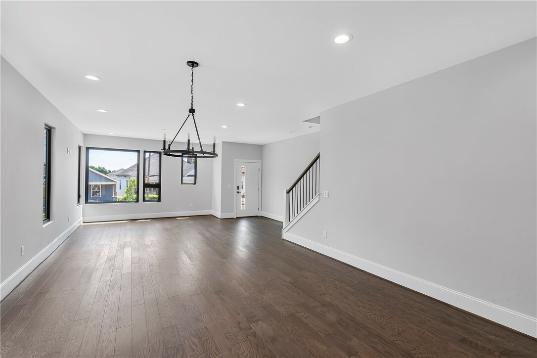 Property Photo:  510 Anderson Street Unit 2  SC 29601 