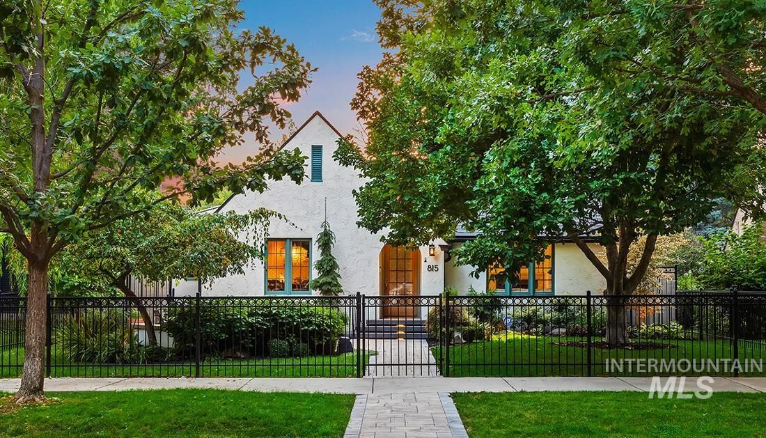 Property Photo:  815 N 18th St  ID 83702 