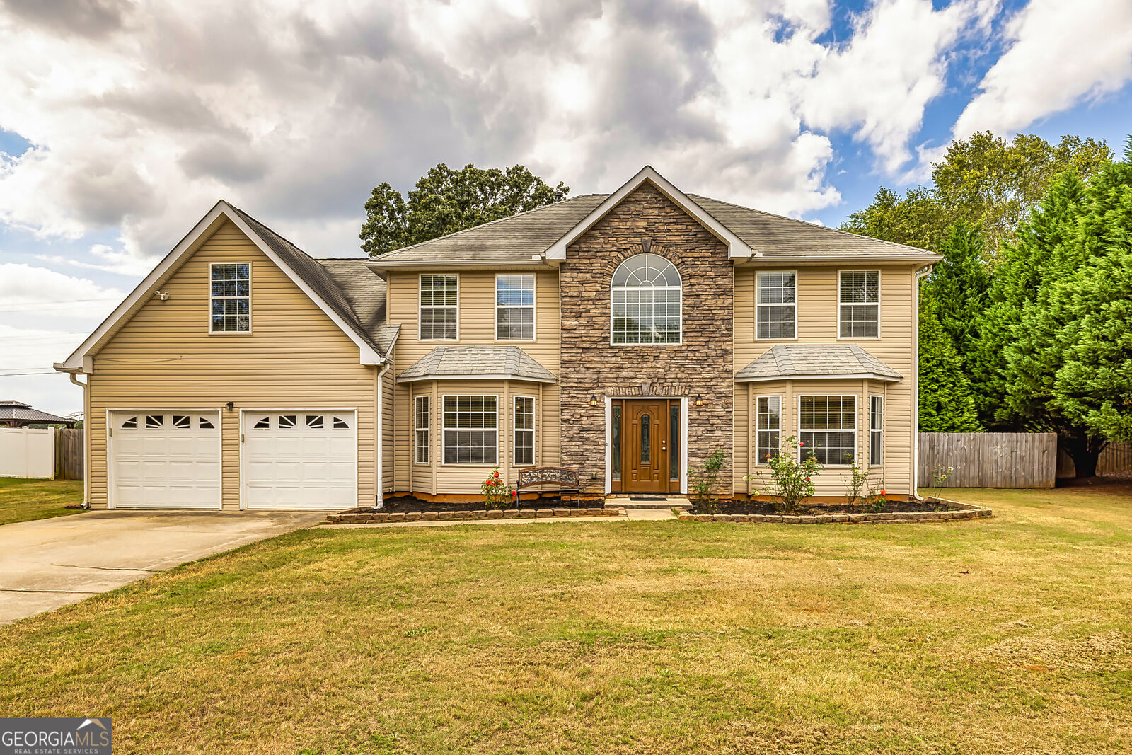 Property Photo:  944 Field View Drive  GA 30253 