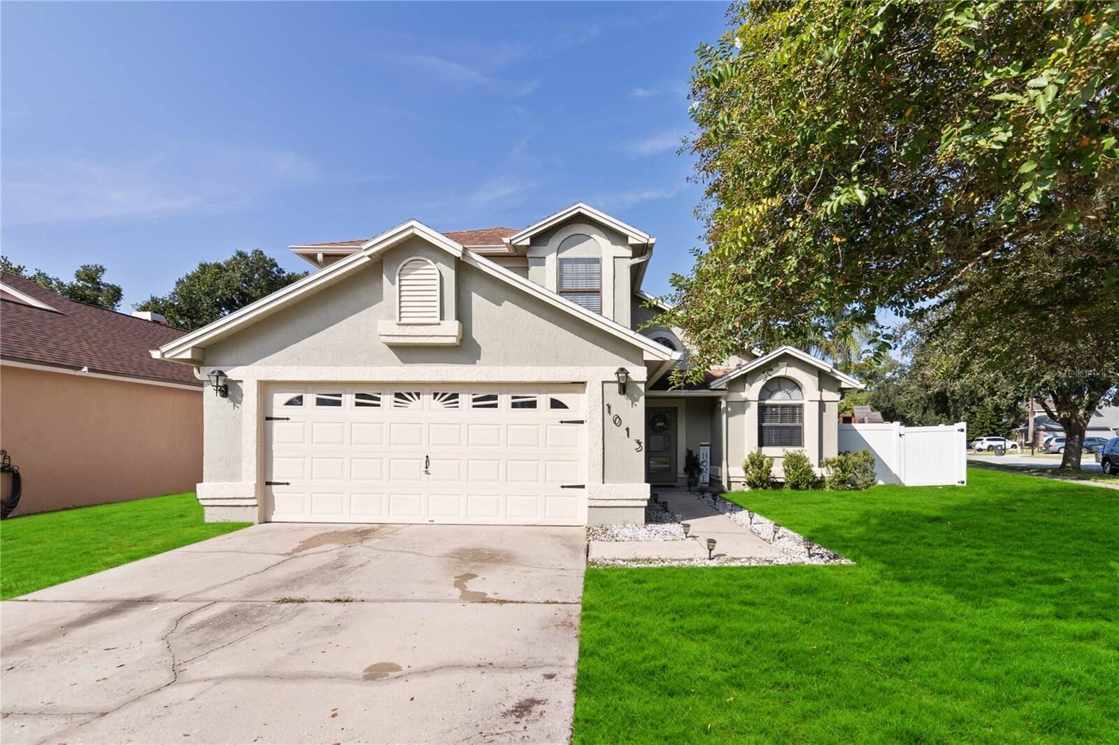 Property Photo:  1013 Vernon Loop  FL 32765 