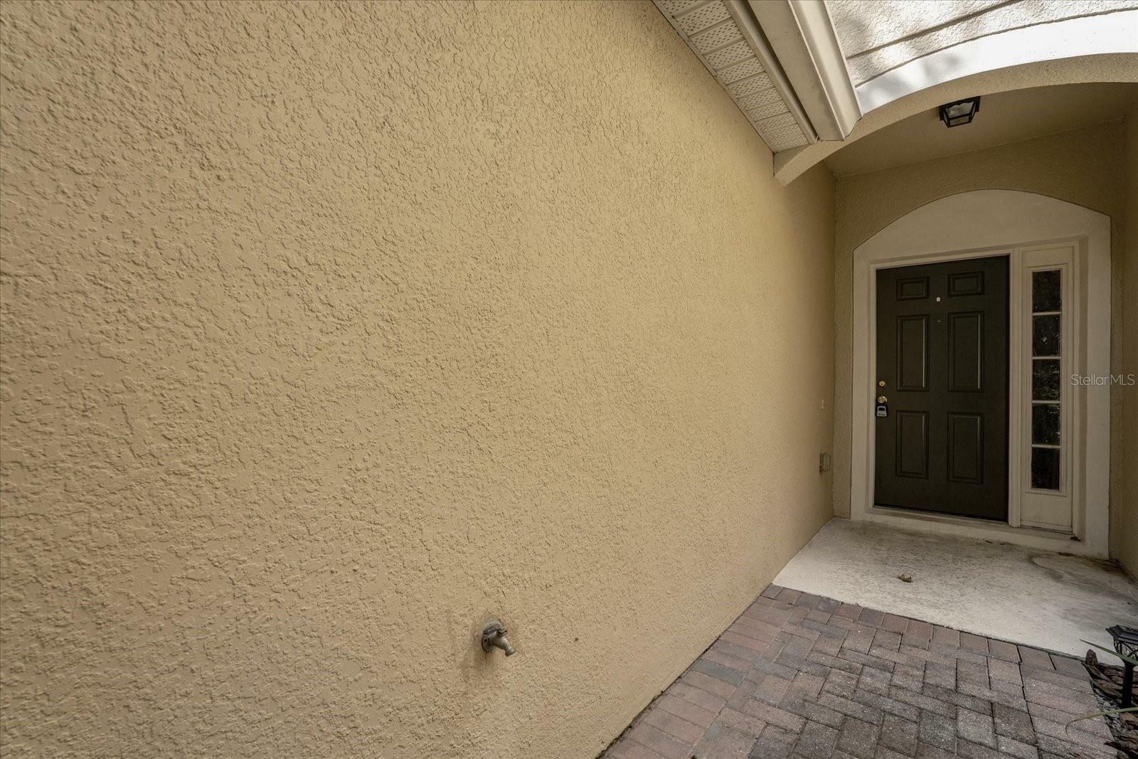 Property Photo:  6929 Cadiz Boulevard  FL 32819 