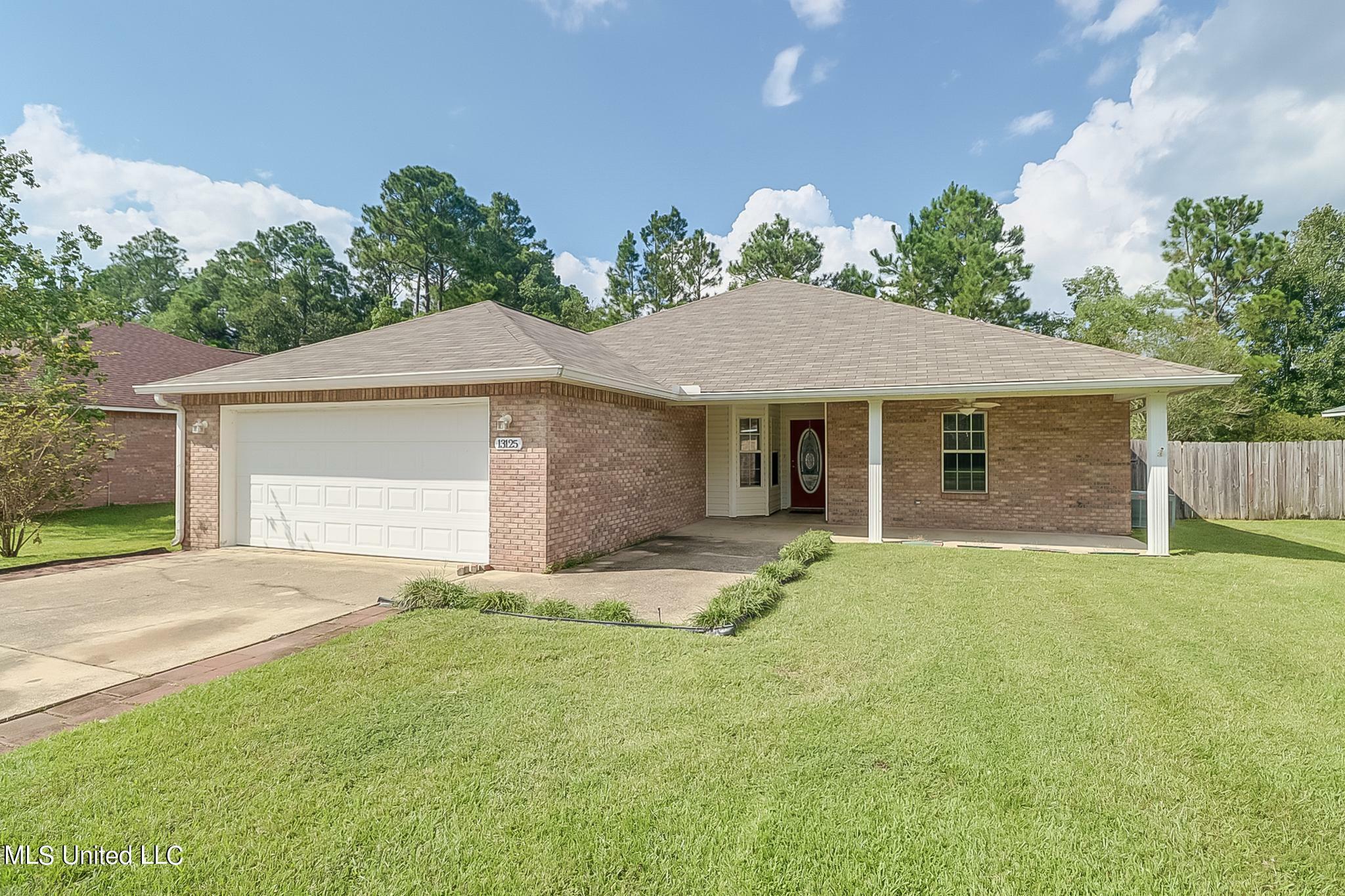 Property Photo:  13125 Sunview Cove  MS 39565 