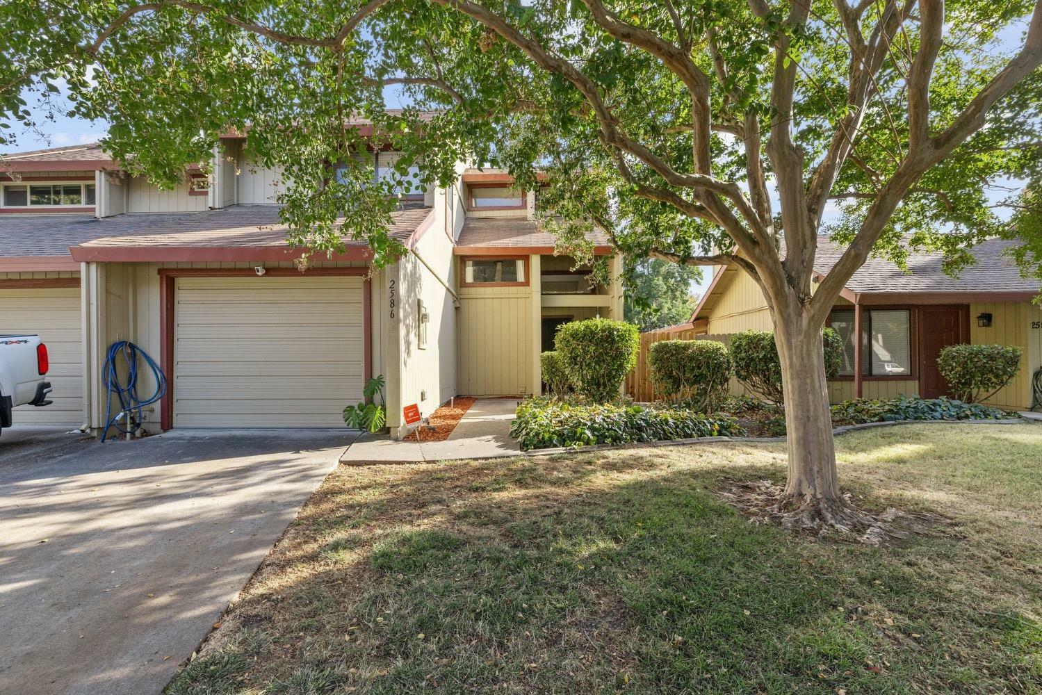 Property Photo:  2586 Lagoon Lane  CA 95691 