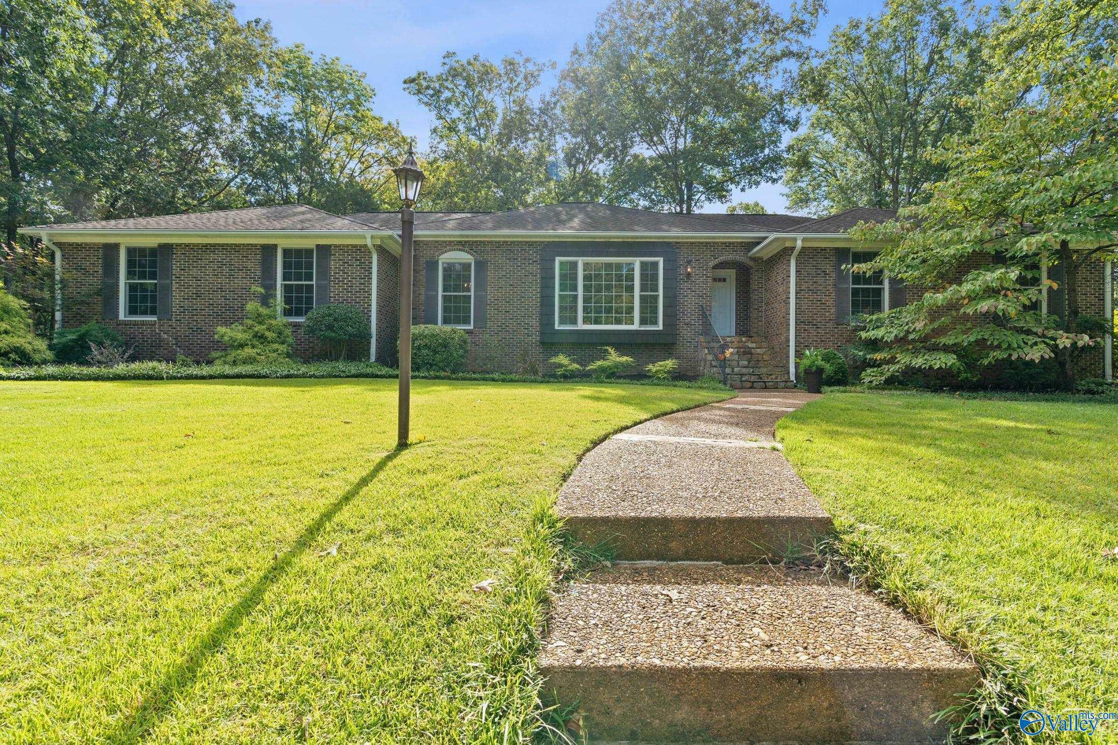 Property Photo:  7703 Foxfire Drive SE  AL 35802 