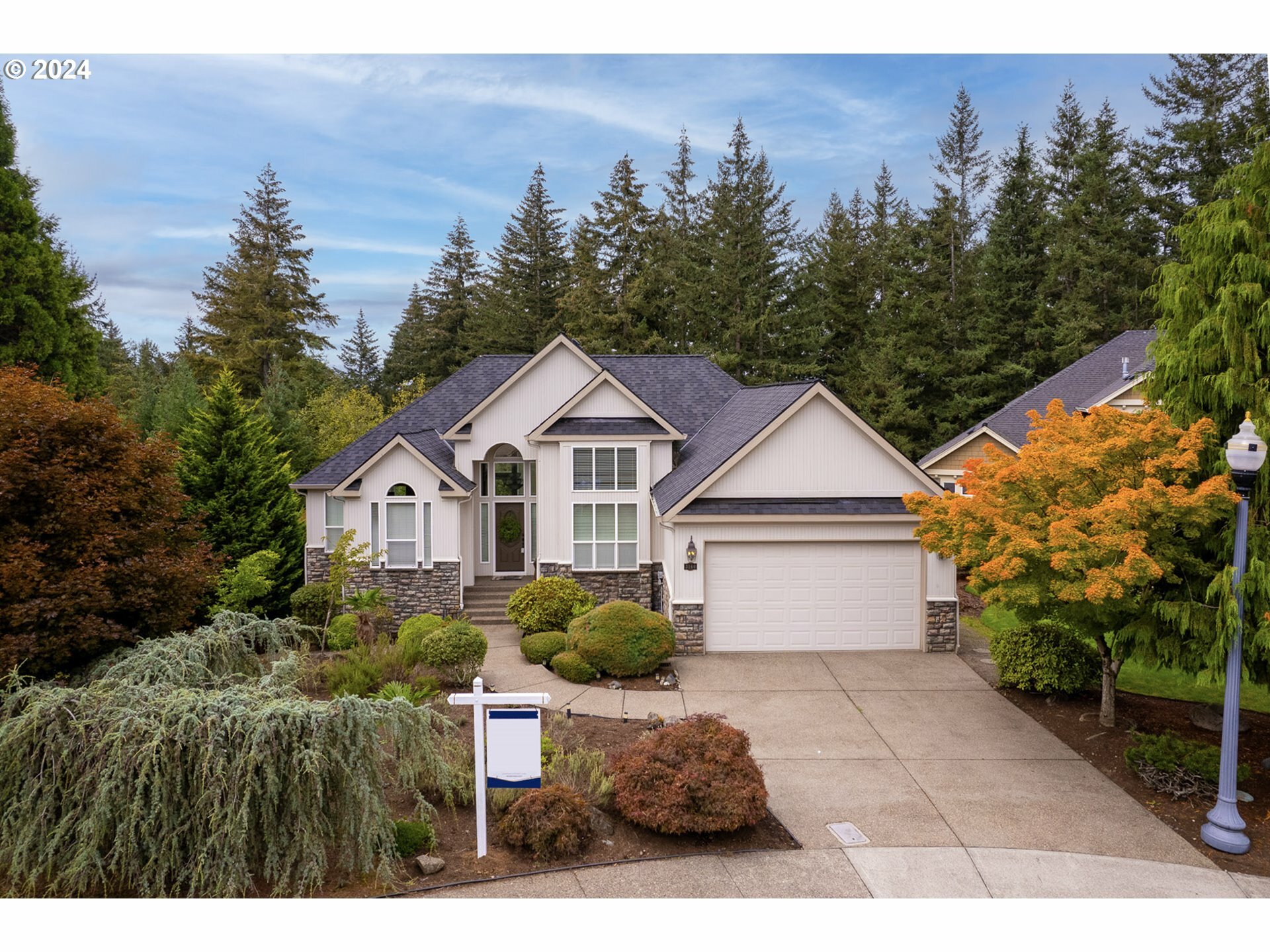 Property Photo:  3160 NW 30th Cir  WA 98607 