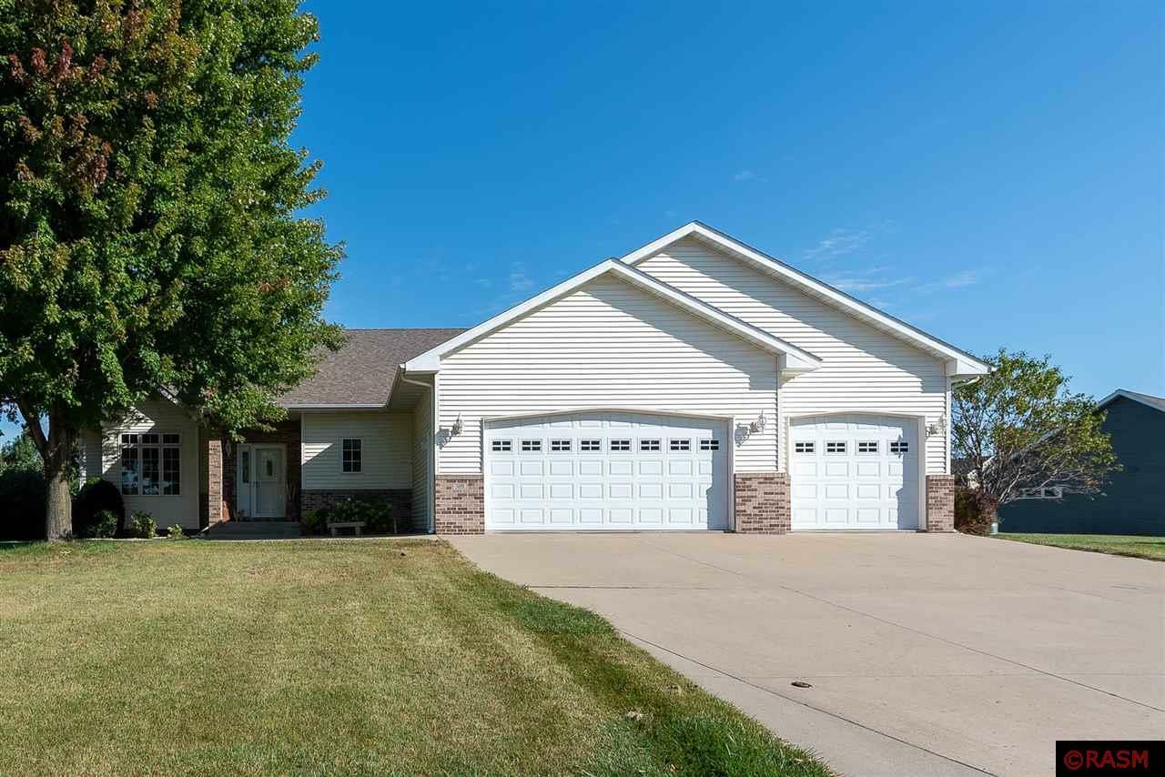 Property Photo:  308 Victoria Boulevard  MN 56001 