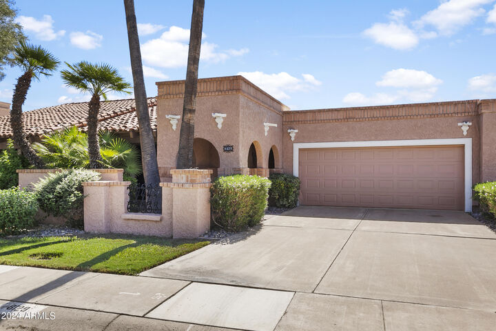 Property Photo:  8129 E Via De Viva --  AZ 85258 