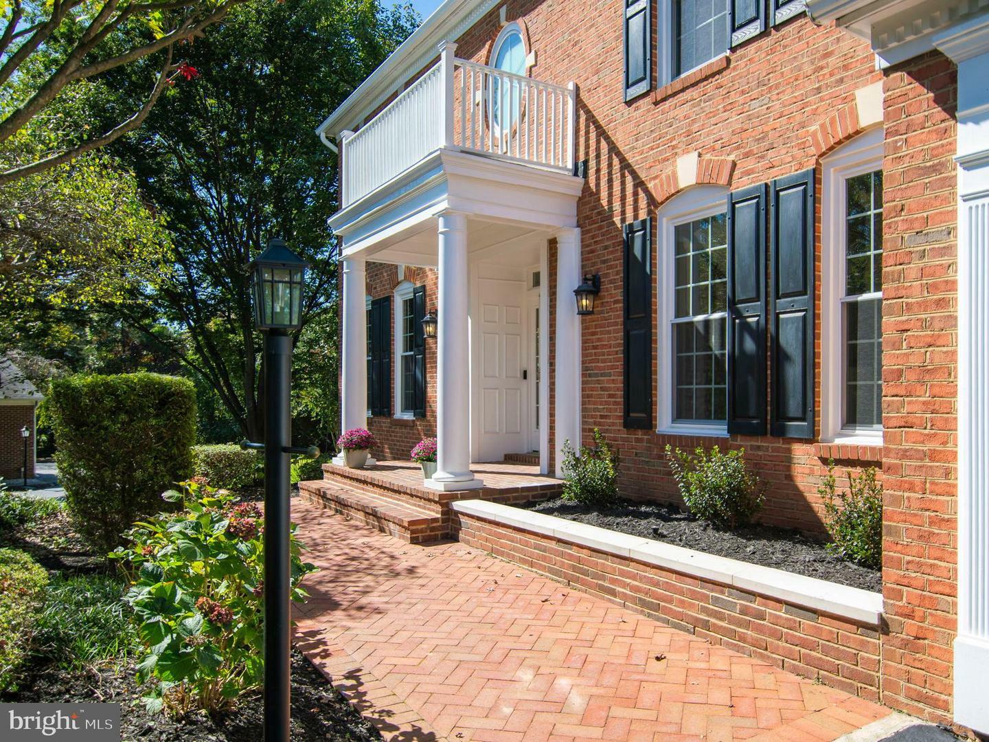 Property Photo:  14414 Dunwoody Court  VA 20155 