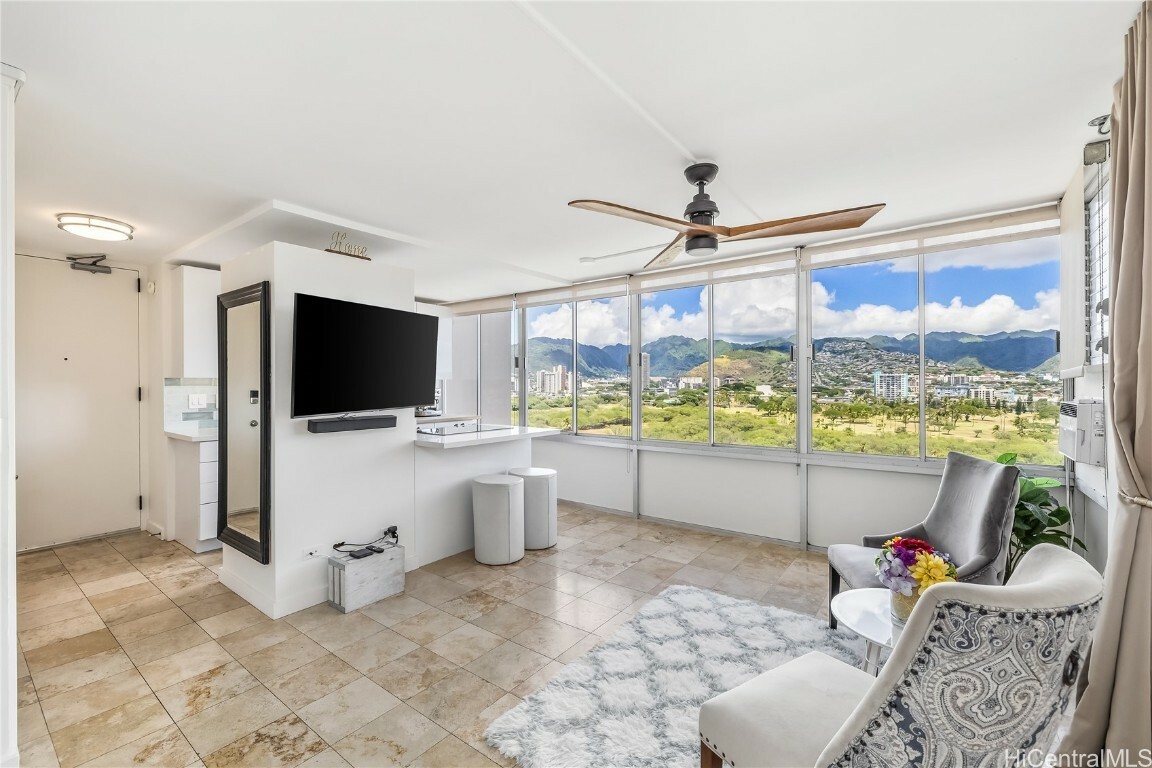 Property Photo:  2415 Ala Wai Boulevard 1202  HI 96815 