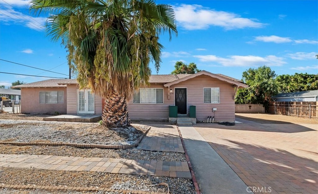 Property Photo:  16981 Krameria Avenue  CA 92504 