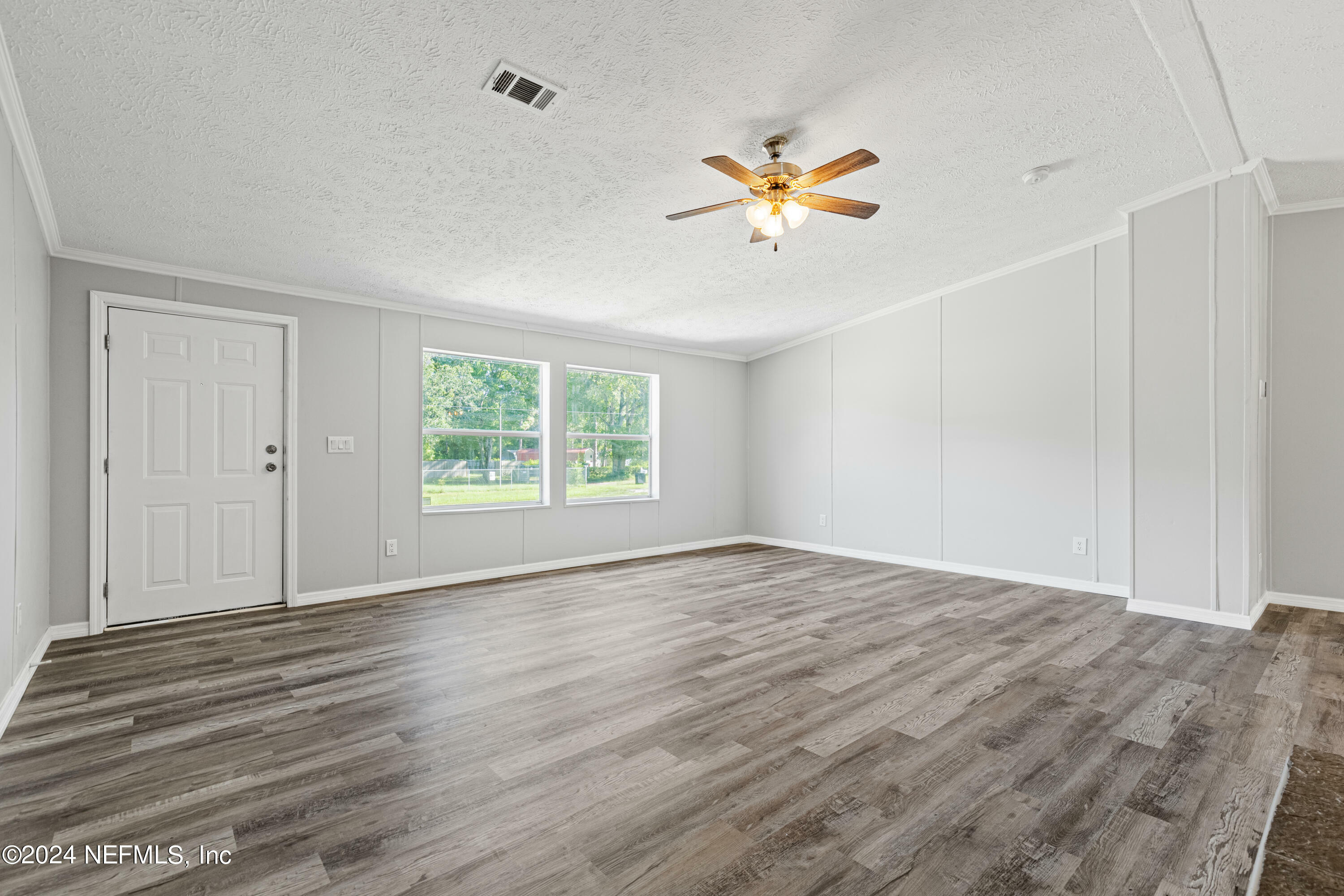 Property Photo:  3994 Suzanne Drive  FL 32068 