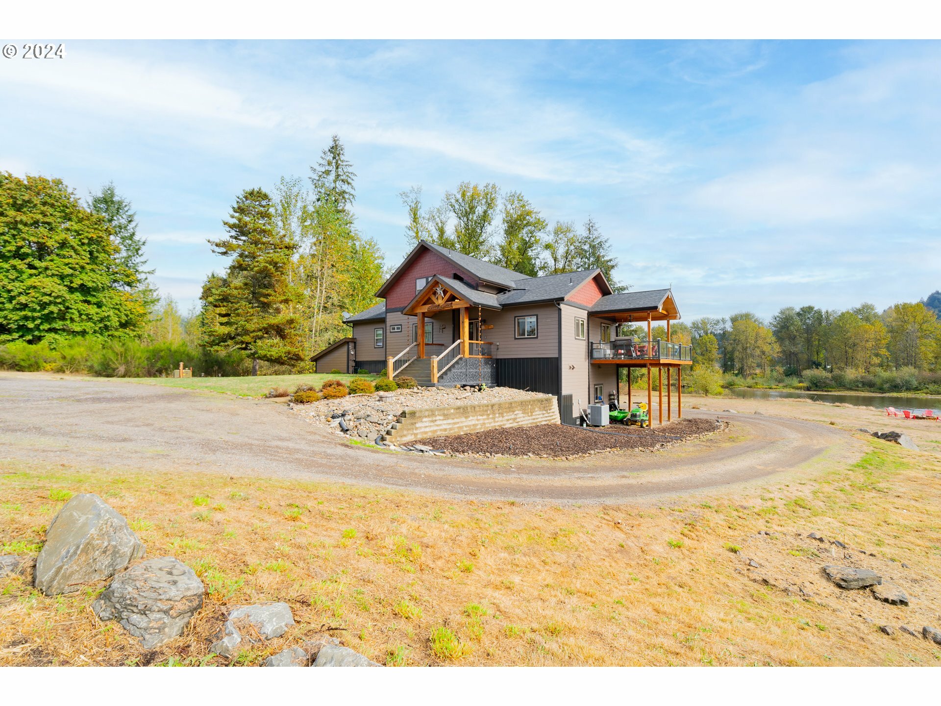 Property Photo:  3447 Old Lewis River Rd  WA 98674 