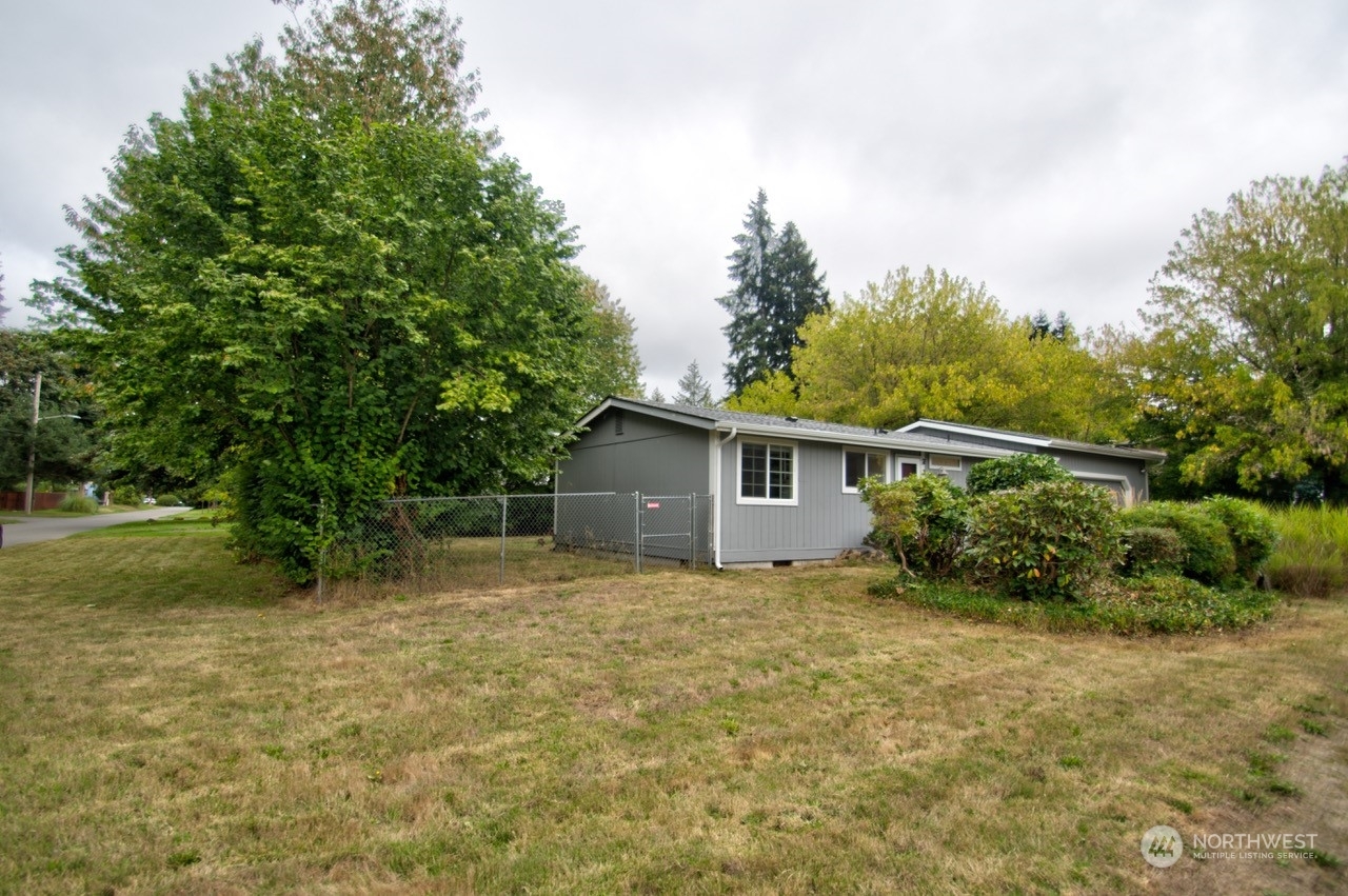 Property Photo:  2102 18th Avenue SE  WA 98501 