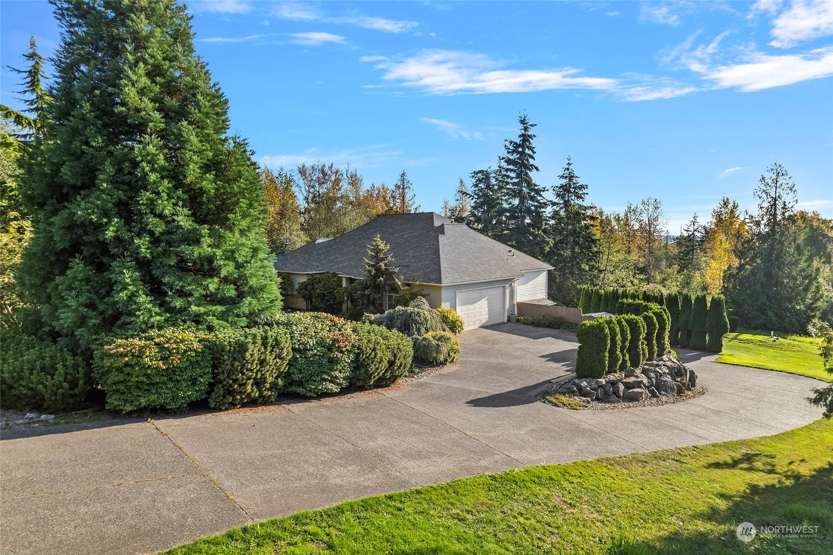 Property Photo:  17500 S Skyridge Drive  WA 98274 