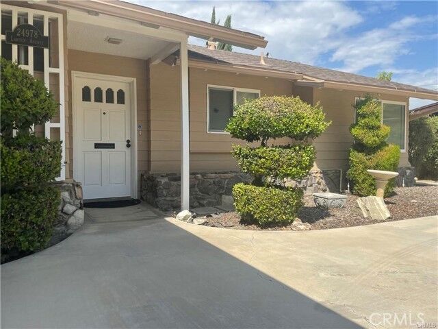 Property Photo:  24978 Lawton Avenue  CA 92354 