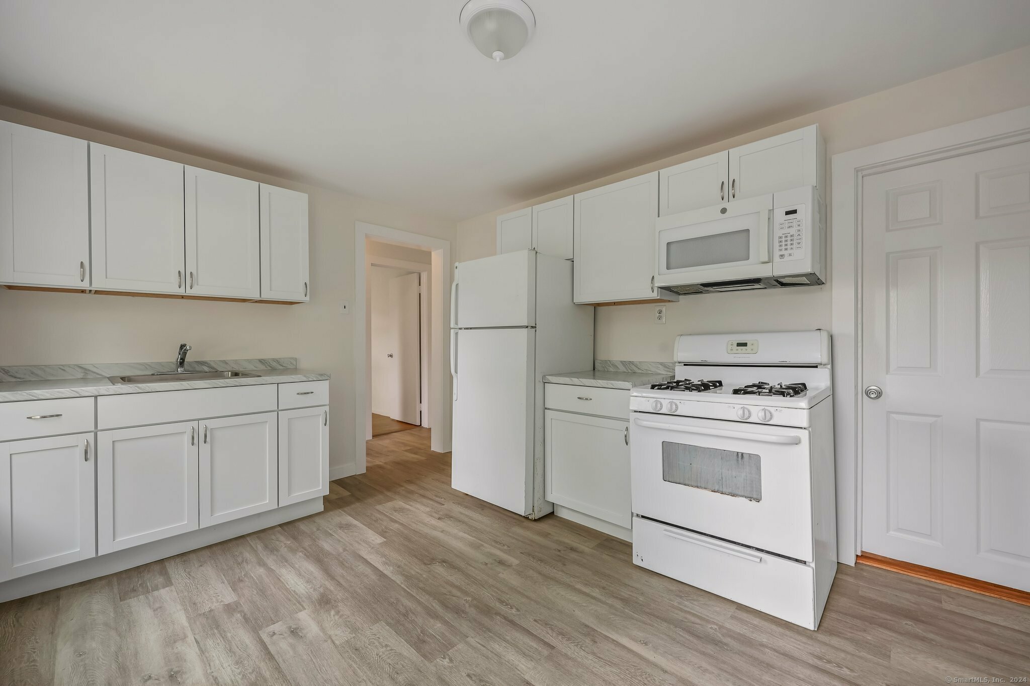 Property Photo:  25 1/2 Taylor Avenue  CT 06801 