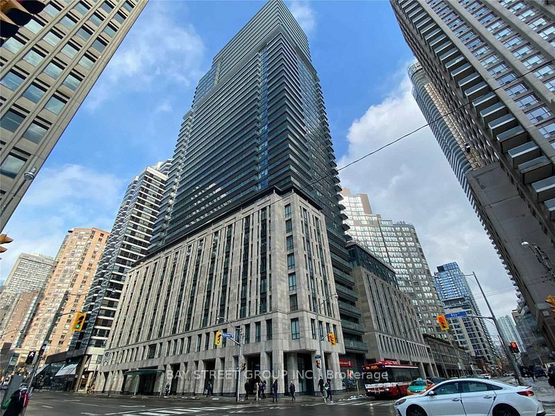 Property Photo:  955 Bay St 317  ON M5S 0C6 