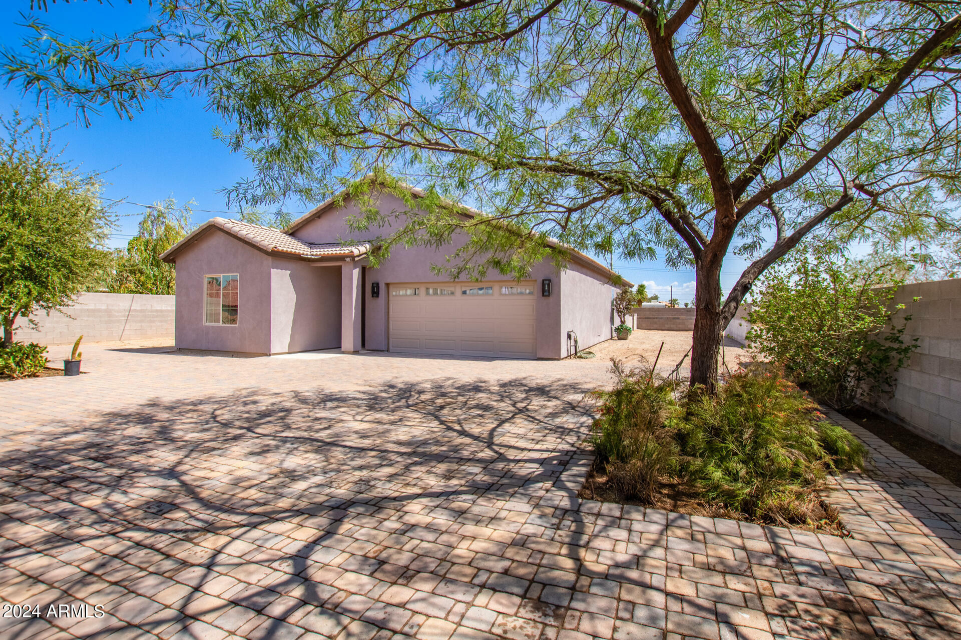 Property Photo:  9407 S Calle Vauo Nawi --  AZ 85283 