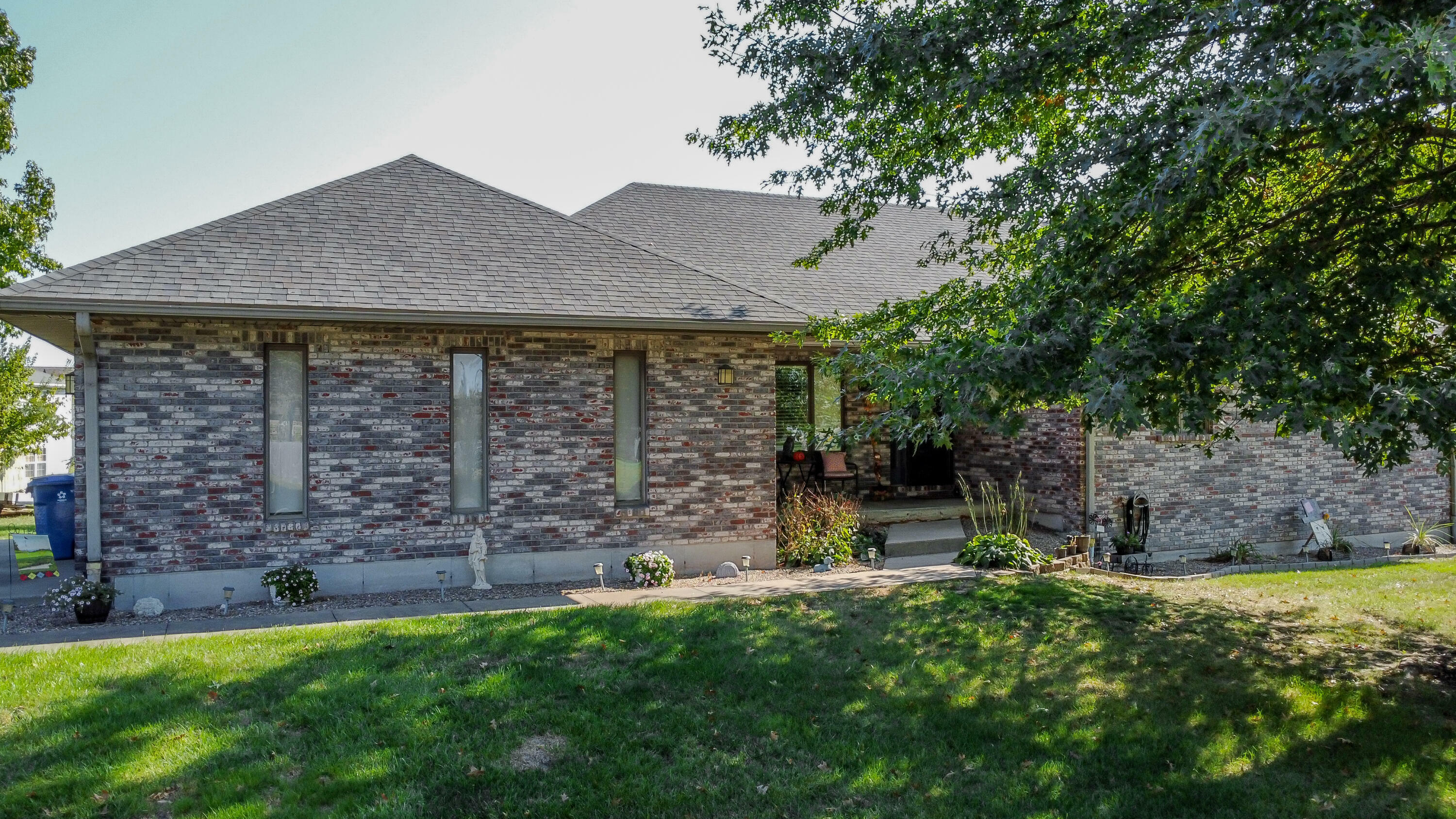 202 Cottonwood Dr  Ashland MO 65010 photo