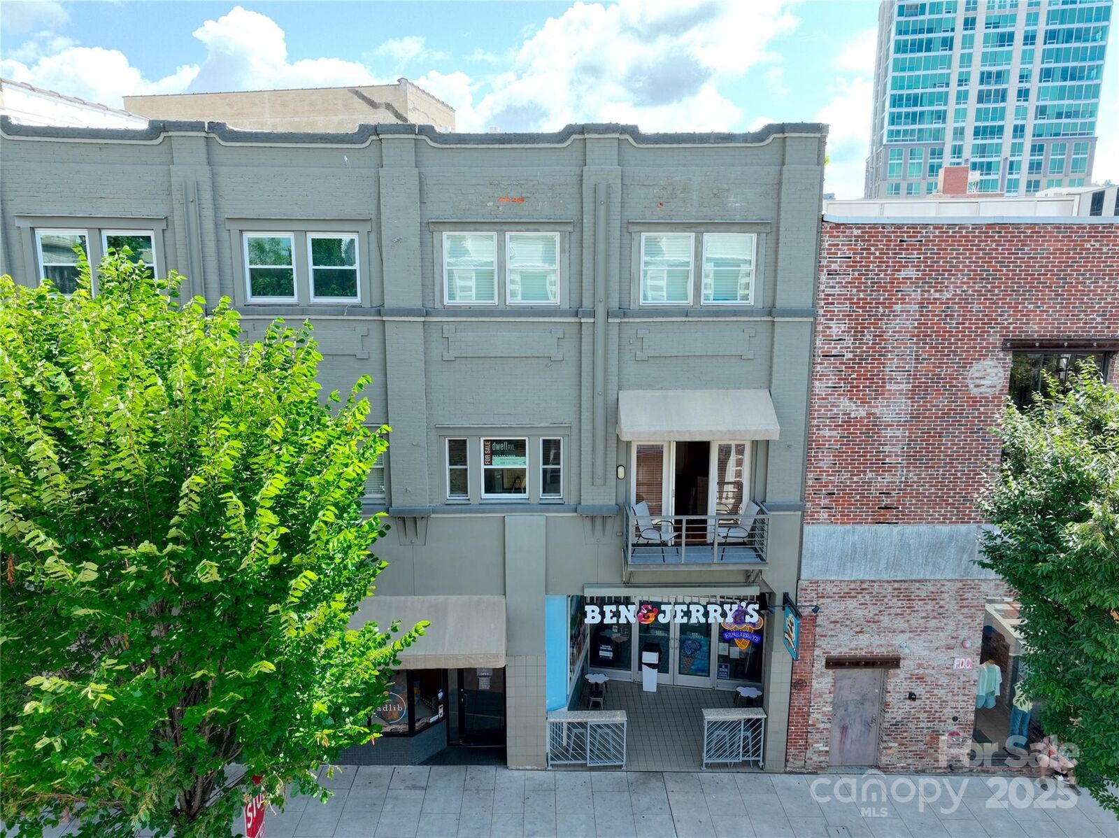 Property Photo:  21 Haywood Street 2B  NC 28801 