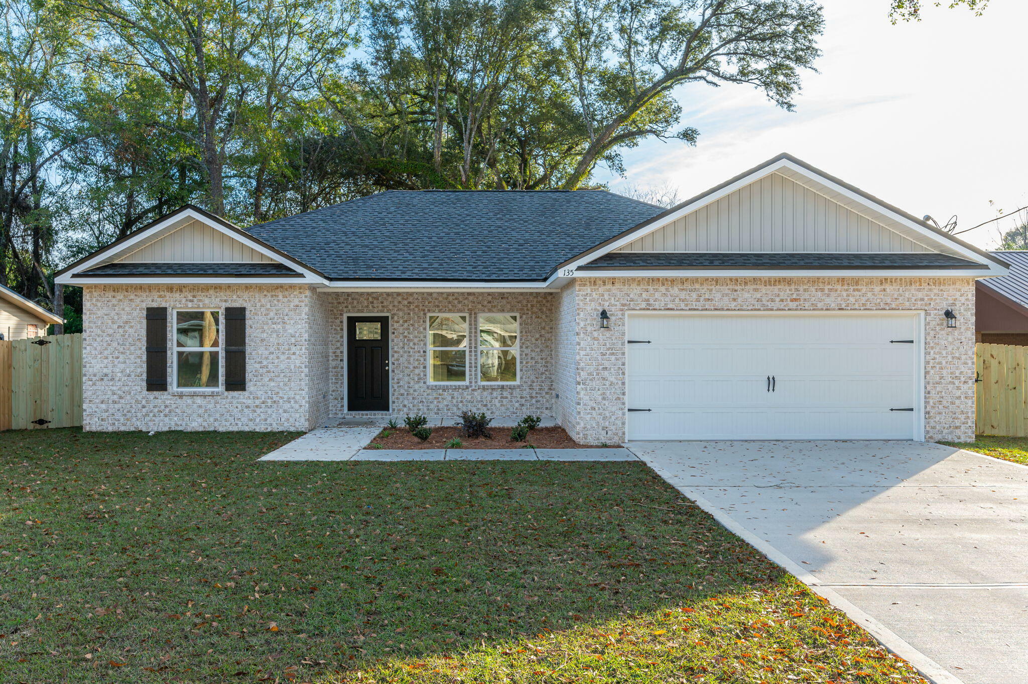 Property Photo: 6013 Sand Hill Road FL 32539