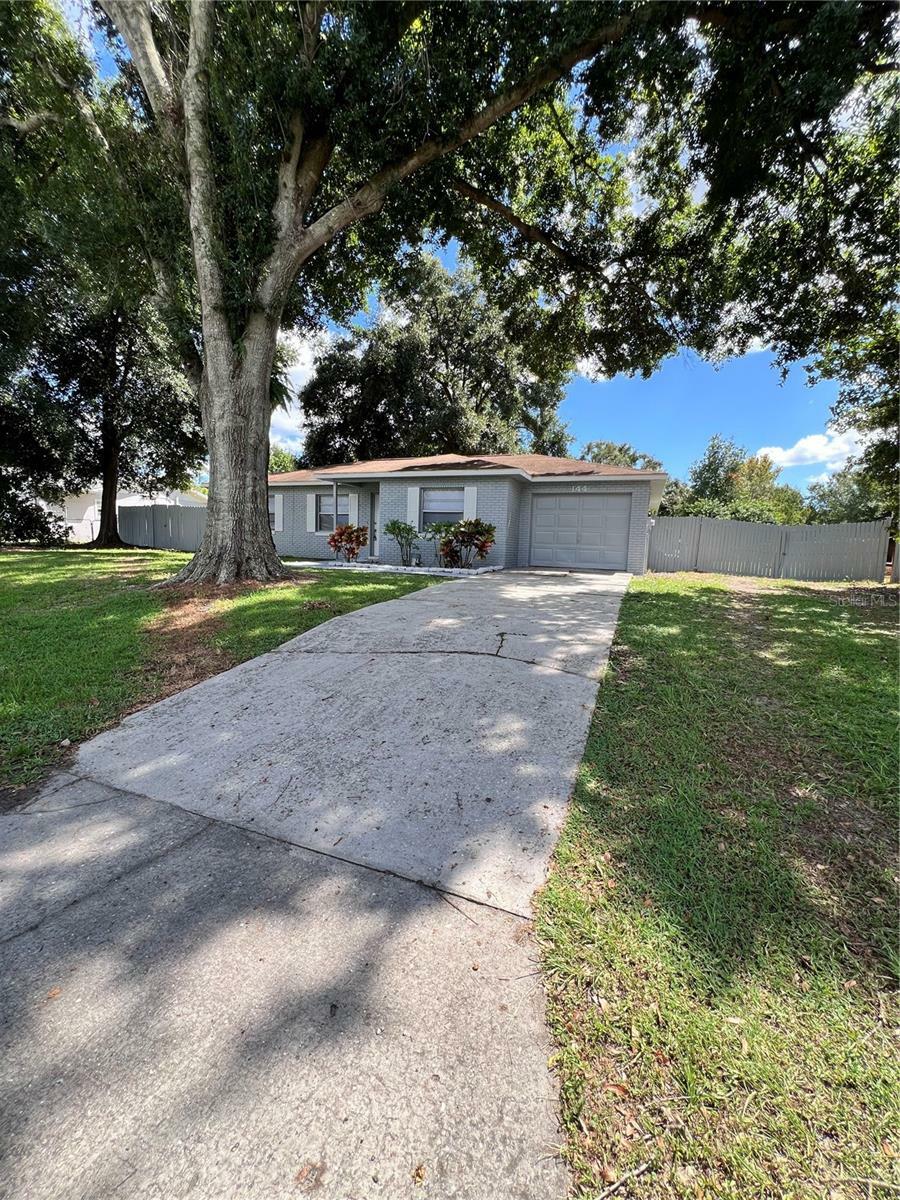 Property Photo:  144 Honey Bee Lane  FL 33868 