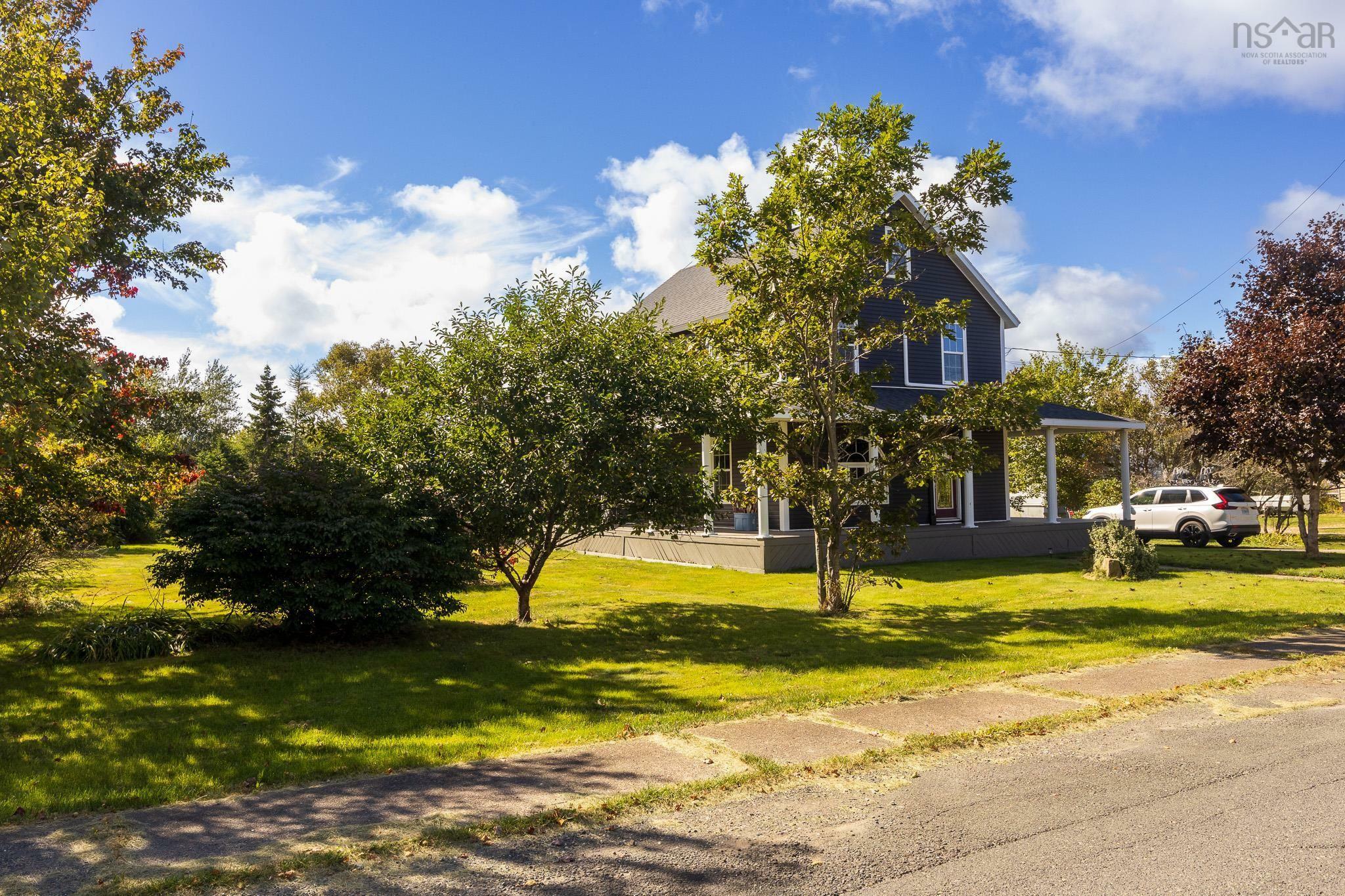 Property Photo:  164 Maple Avenue  NS B1A 3J1 