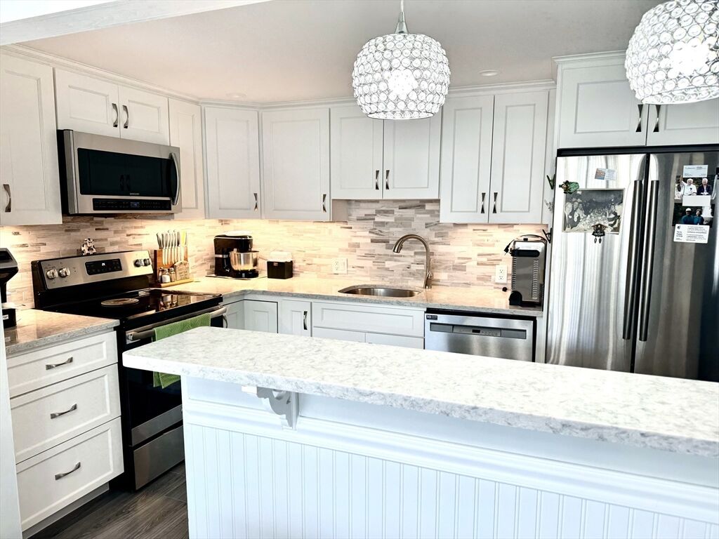 Property Photo:  61 Broad Reach M53b  MA 02191 