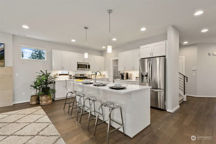 Property Photo:  13330 SE 238th Place 1  WA 98042 