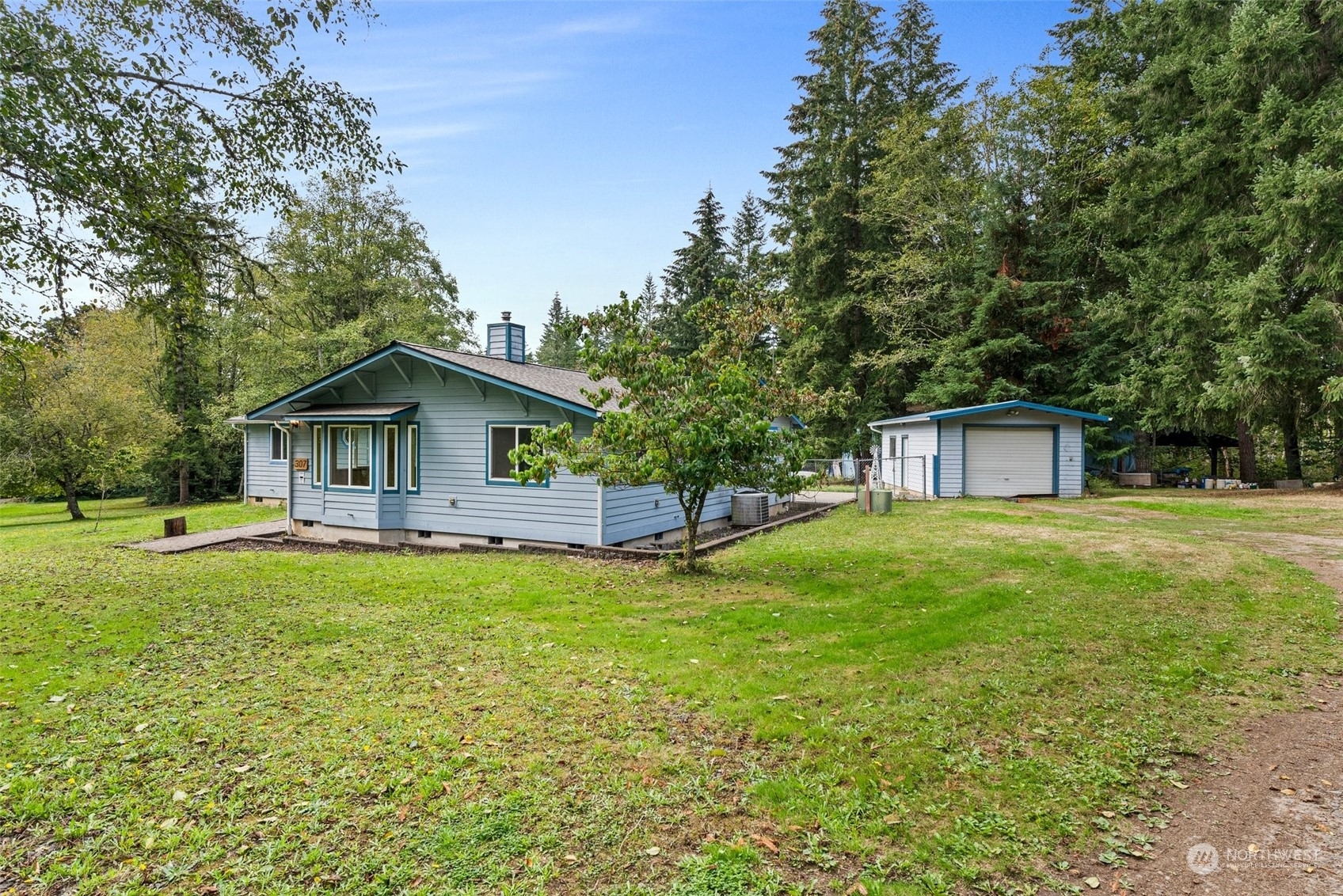 Property Photo:  307 Fawnhill Drive  WA 98582 