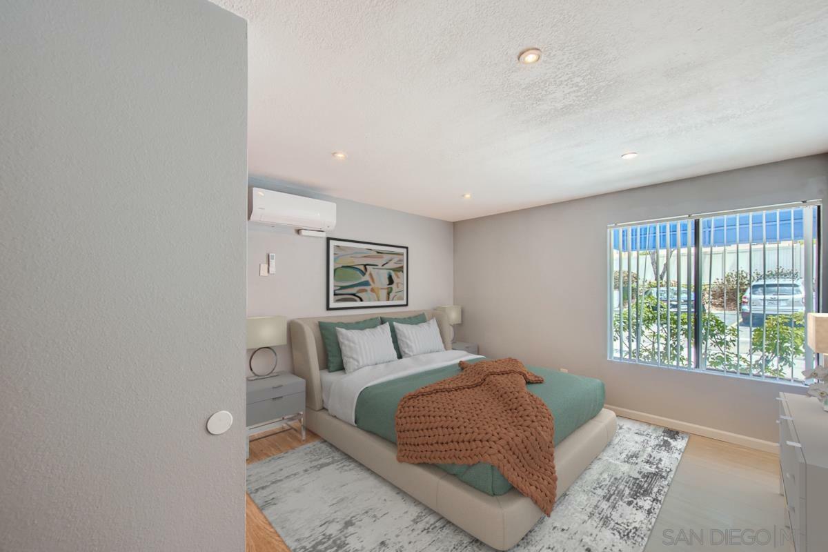 Property Photo:  8324 Regents Rd 1B  CA 92122 