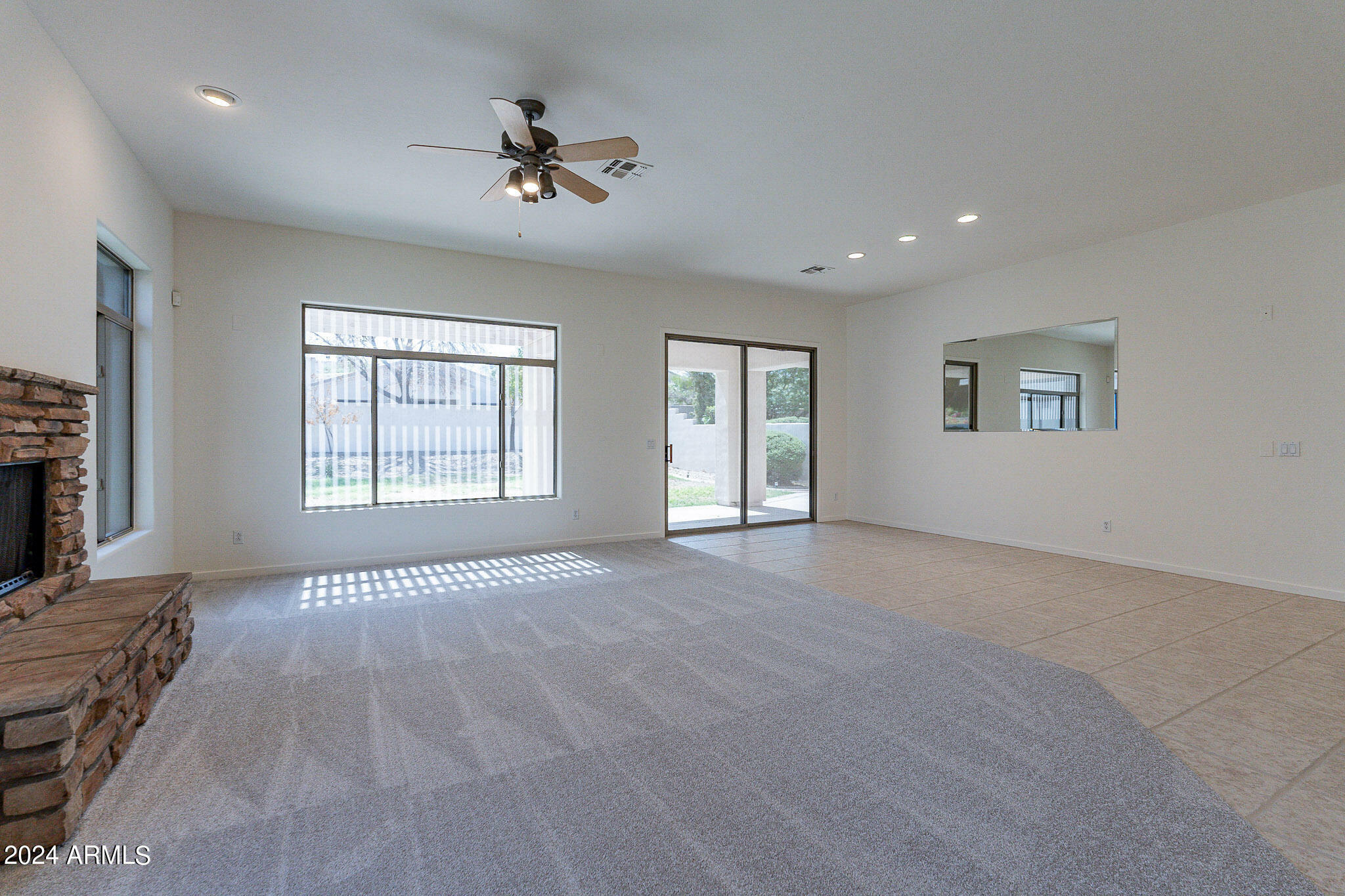 Property Photo:  2223 E Branham Lane  AZ 85042 