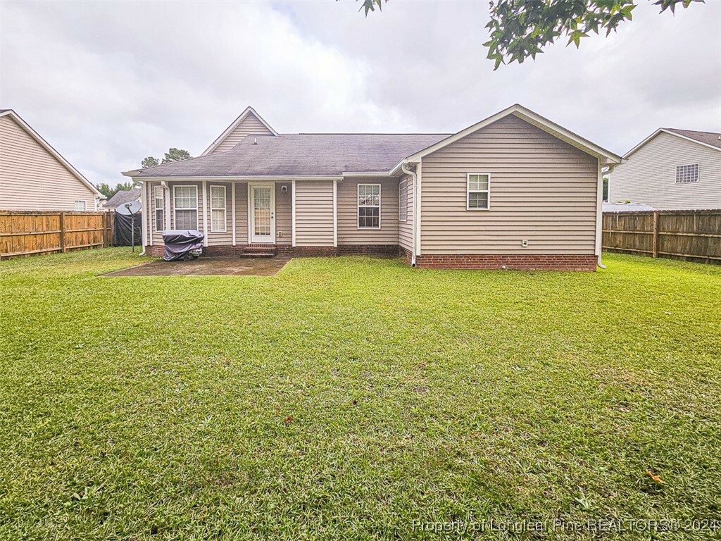 Property Photo:  409 Sharpsburg Road  NC 28311 