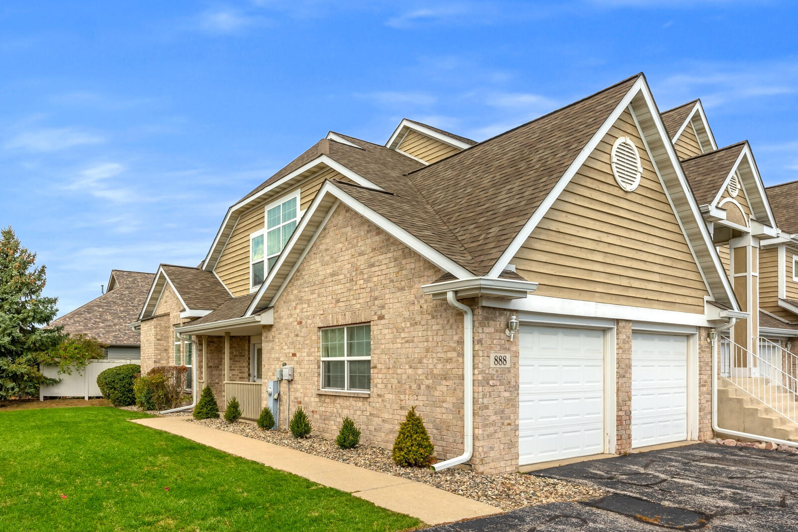 Property Photo:  888 Boxwood Drive  IN 46321 