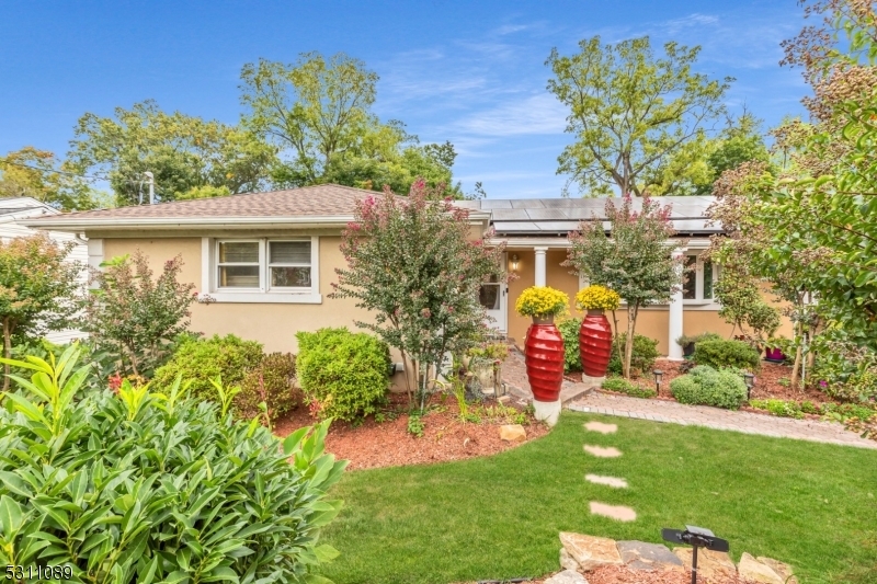 Property Photo: 28 Deerfield Dr NJ 07932