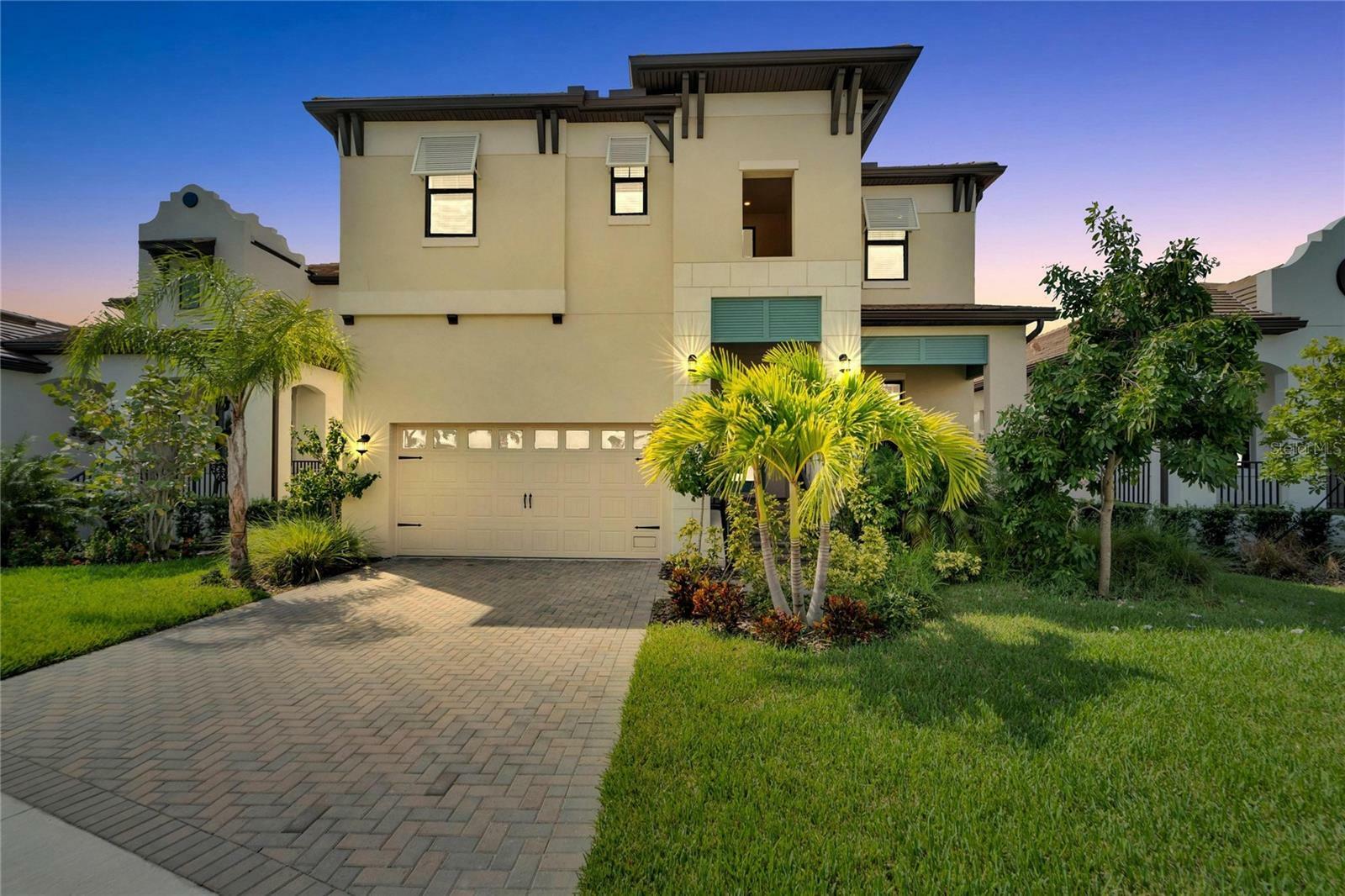 Property Photo: 2636 Yellow Sundial Loop FL 33570