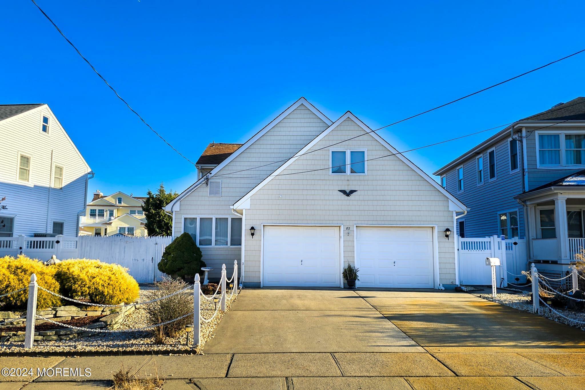 Property Photo:  82 Pershing Boulevard  NJ 08735 