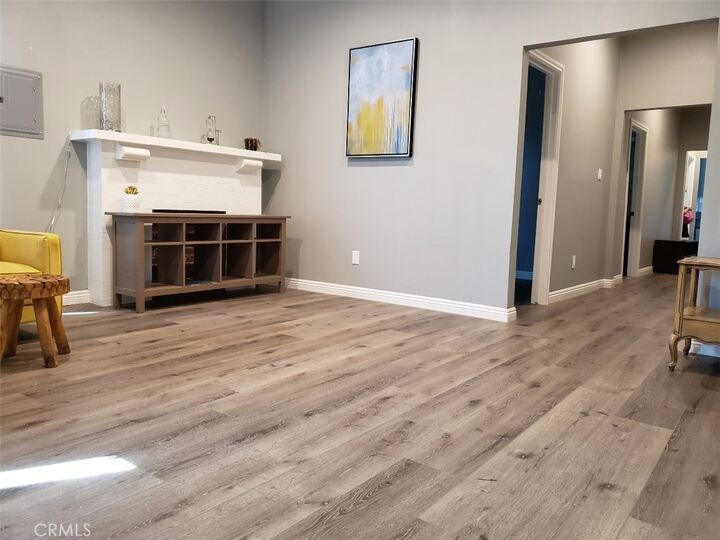 Property Photo: 2121 Norwood CA 90007