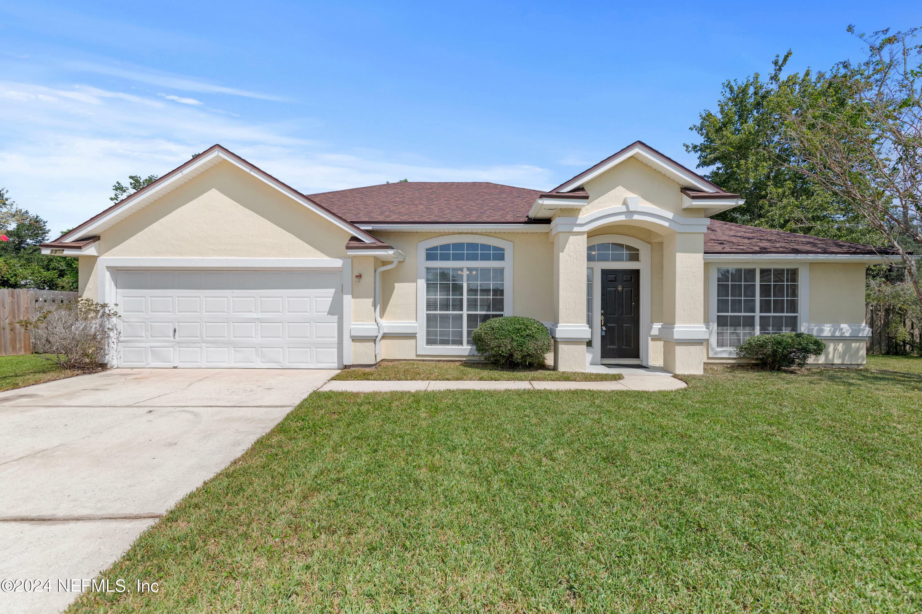 Property Photo:  1327 Spanish Needle Court  FL 32073 