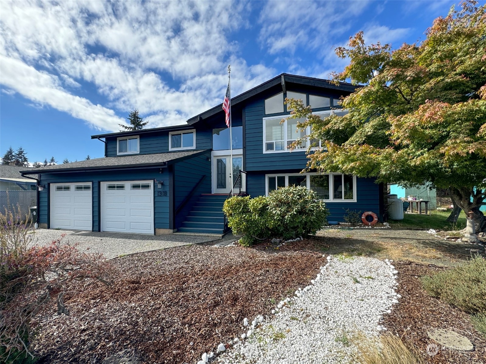 Property Photo:  1318 S N Street  WA 98363 