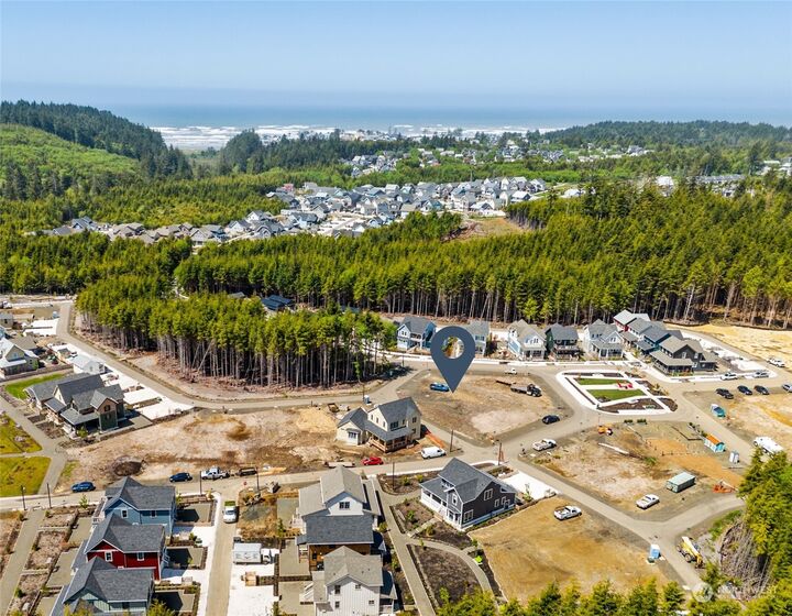 434 E Compass Street  Pacific Beach WA 98571 photo