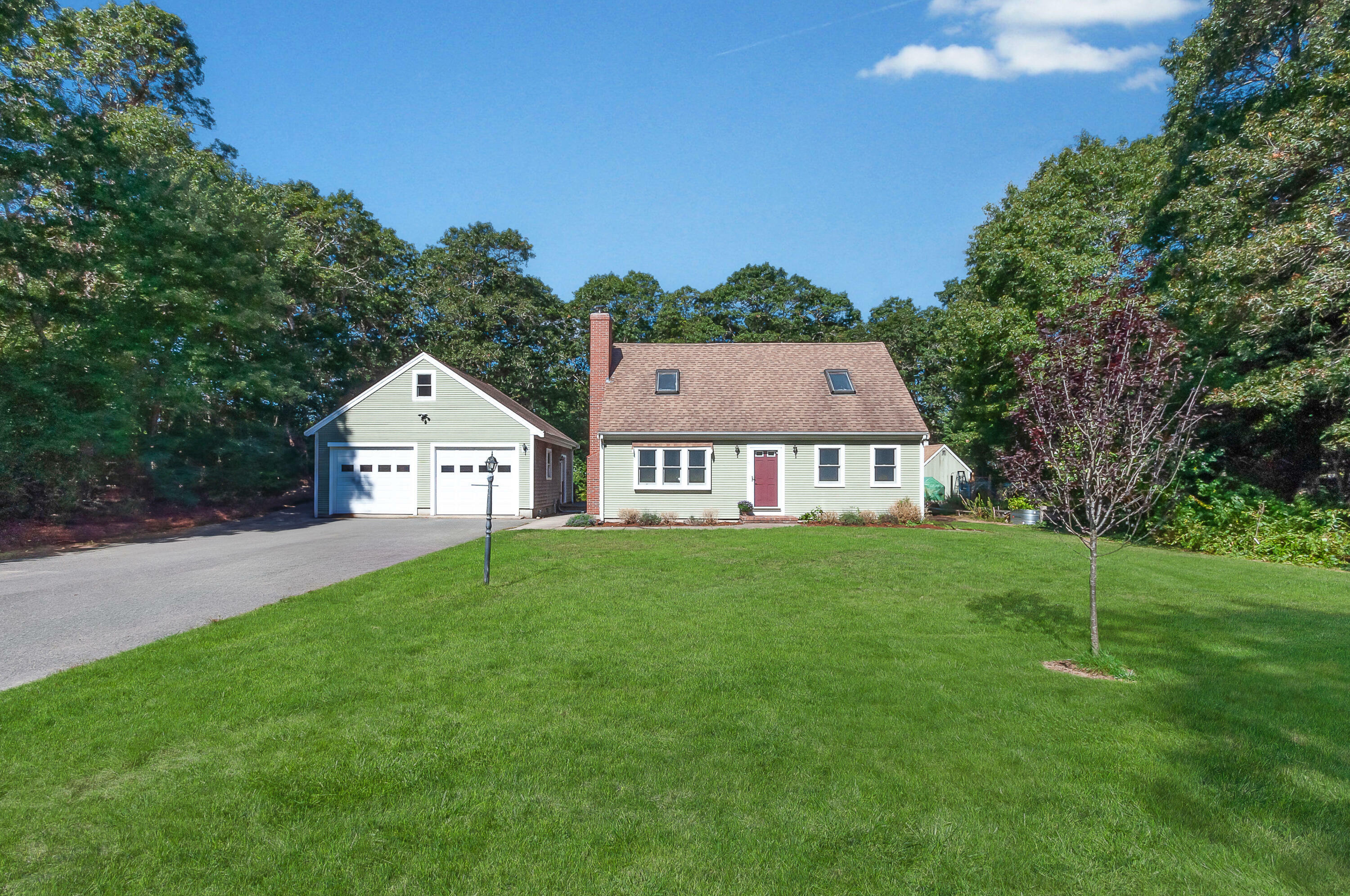 Property Photo:  15 Nauset Street  MA 02563 