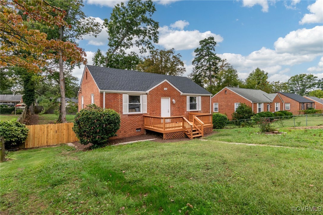 Property Photo:  1604 Westhill Road  VA 23226 