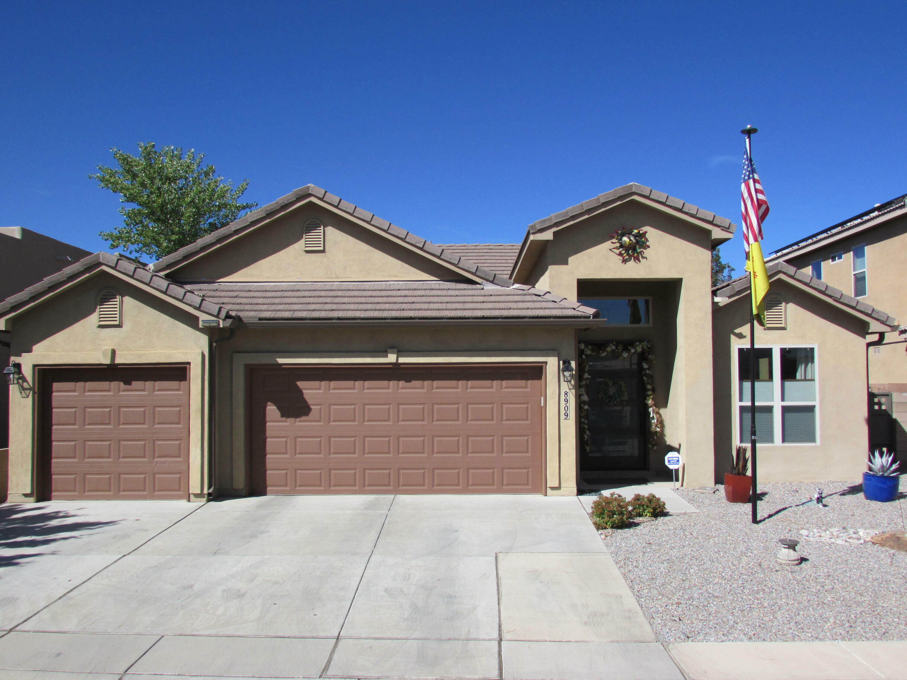 Property Photo:  8909 Brookdale Court NE  NM 87113 