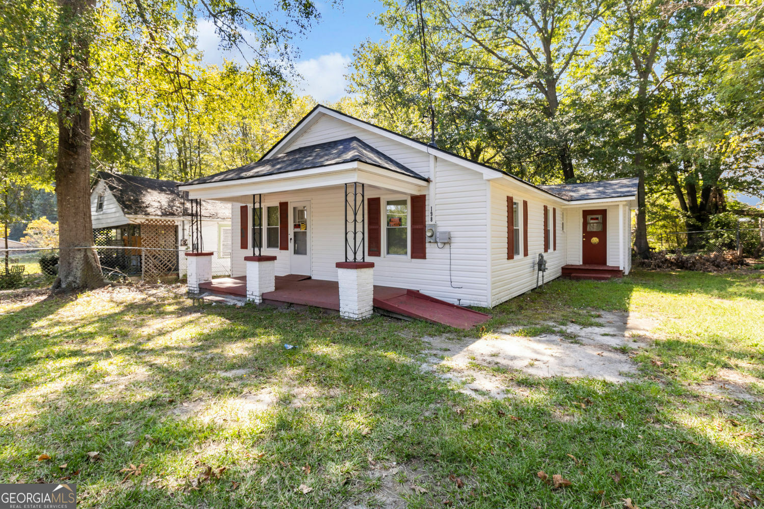 Property Photo:  198 S Broad Street Street  GA 30577 