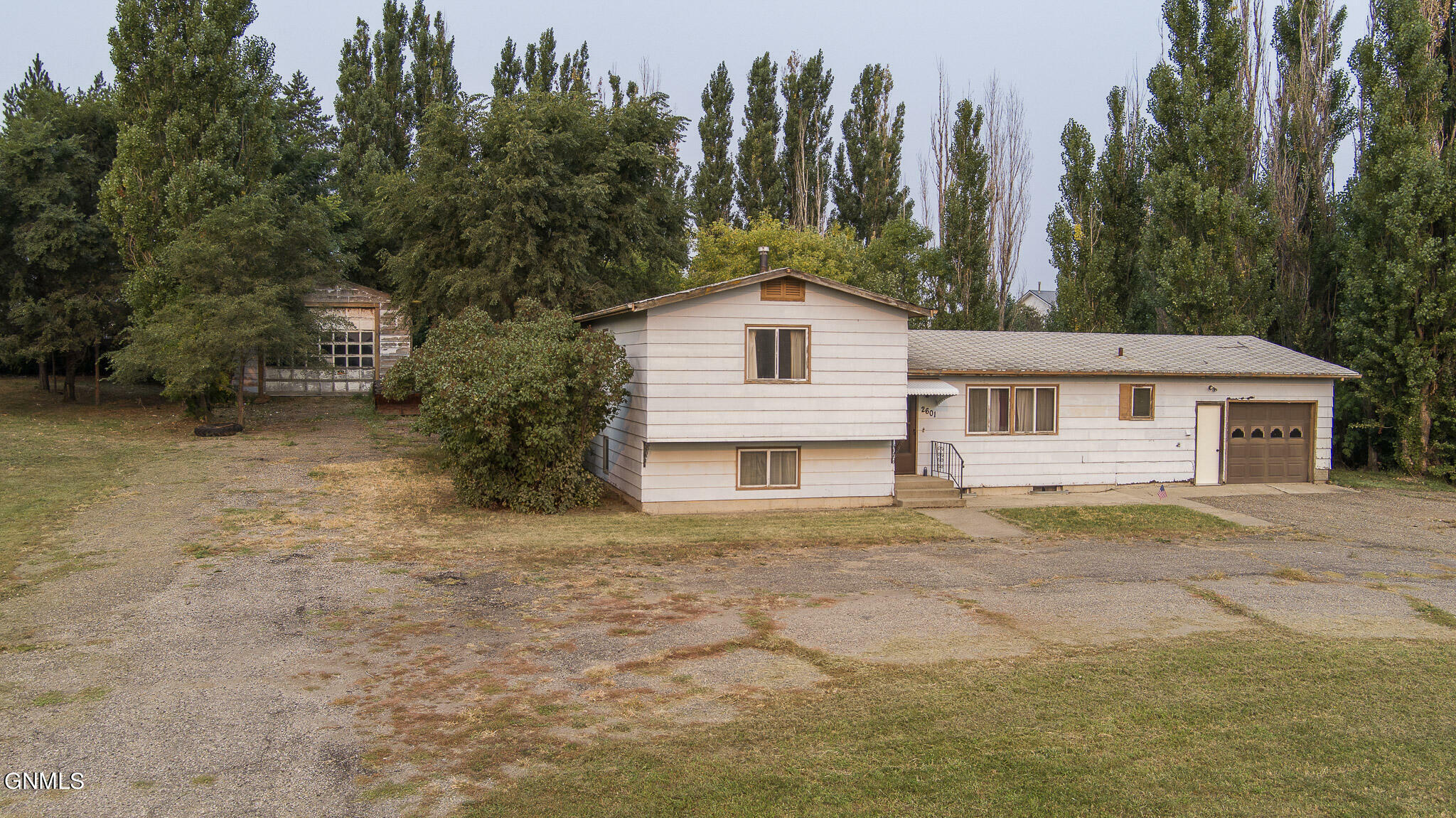 Property Photo:  2601 14th Avenue SE  ND 58554 